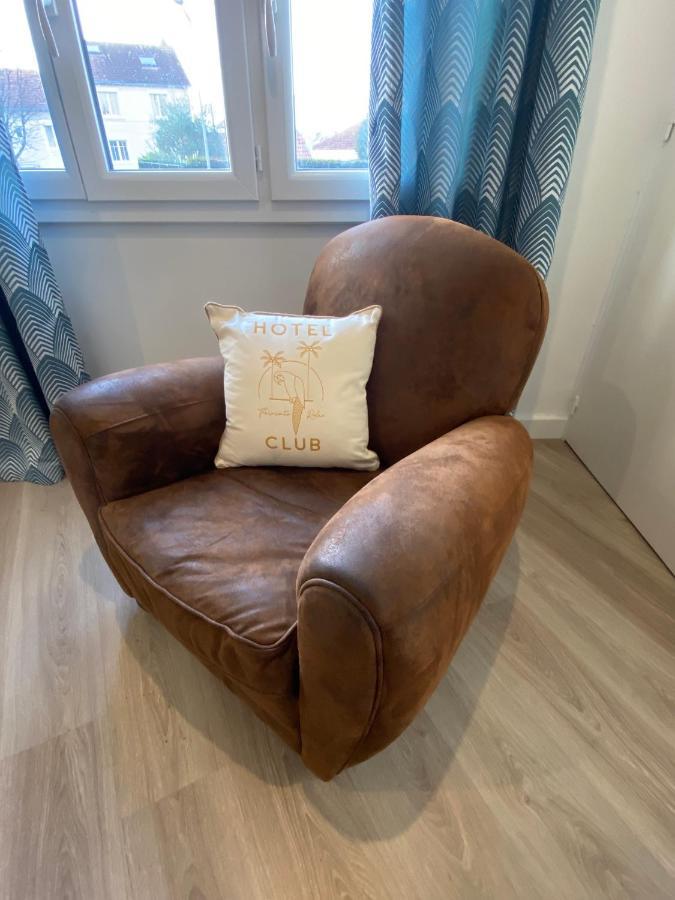 Appartement Cholet Les Halles Cote Jardin Eksteriør billede