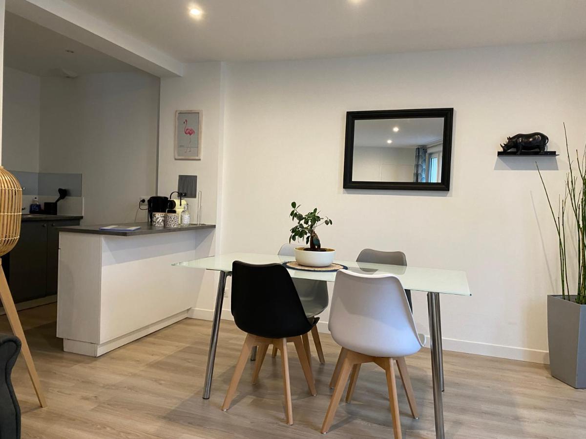 Appartement Cholet Les Halles Cote Jardin Eksteriør billede